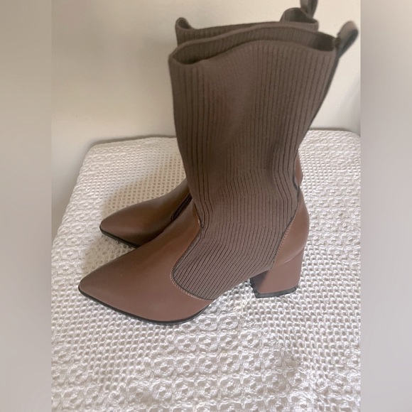 Brown socks Ankle Boots for Women - Picture 7 of 7
